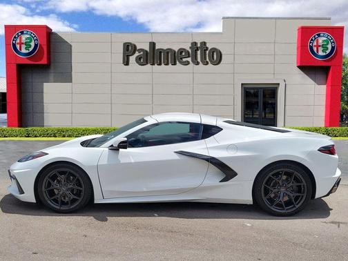 2023 Chevrolet Corvette Stingray w/2LT