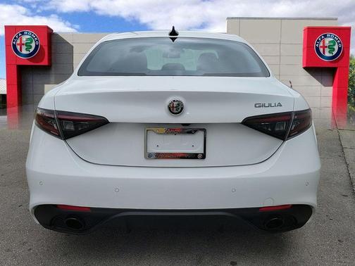 2025 Alfa Romeo Giulia