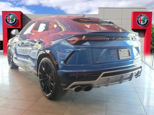2021 Lamborghini Urus