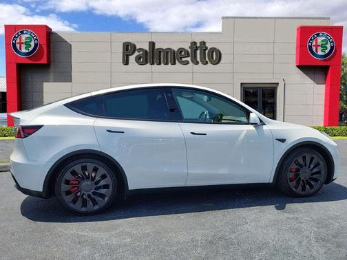 2023 Tesla Model Y Performance