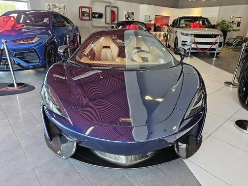 2016 McLaren 570S Base