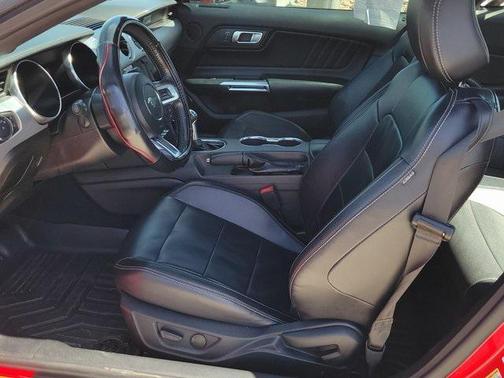 2021 Ford Mustang EcoBoost Premium