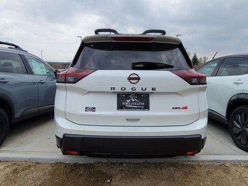 2025 Nissan Rogue Rock Creek