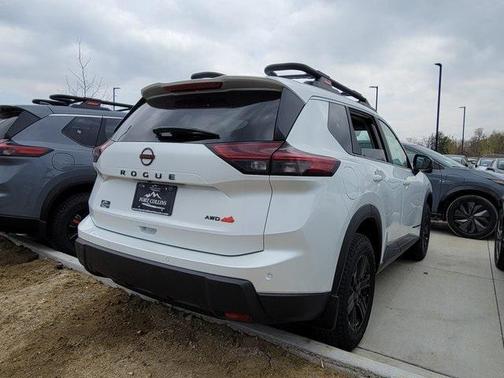2025 Nissan Rogue Rock Creek