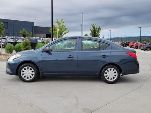 Graphite Blue 2015 Nissan Versa 1.6 S