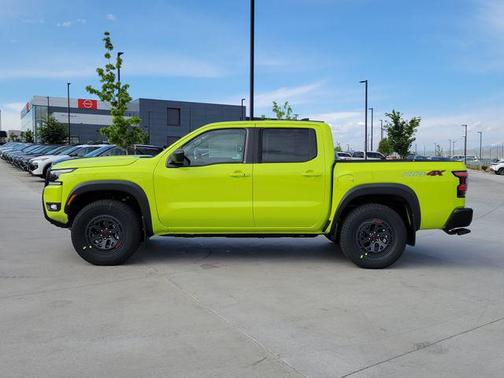 Citrus Strike 2026 Nissan Frontier PRO-4X