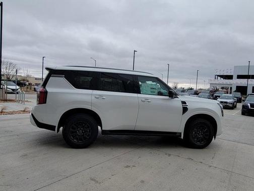 2025 Nissan Armada SV 4WD