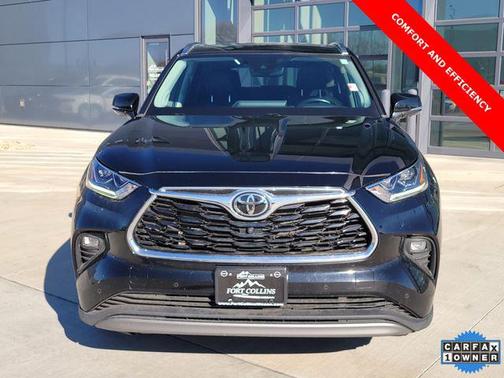 2022 Toyota Highlander Platinum