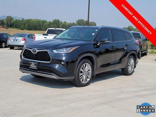2022 Toyota Highlander Platinum