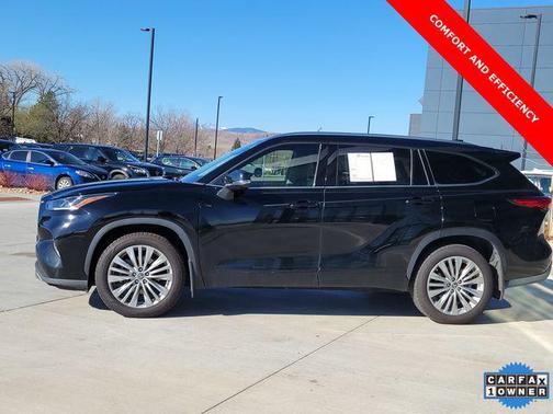 2022 Toyota Highlander Platinum