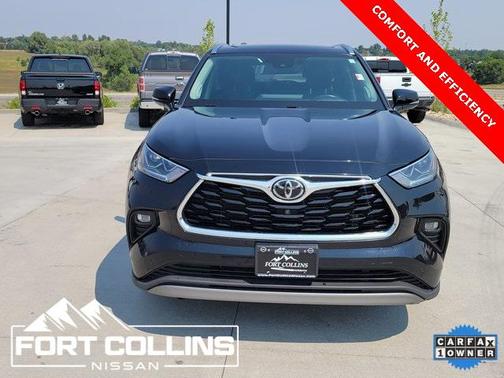 2022 Toyota Highlander Platinum