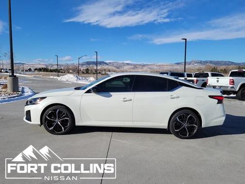 2025 Nissan Altima SR AWD