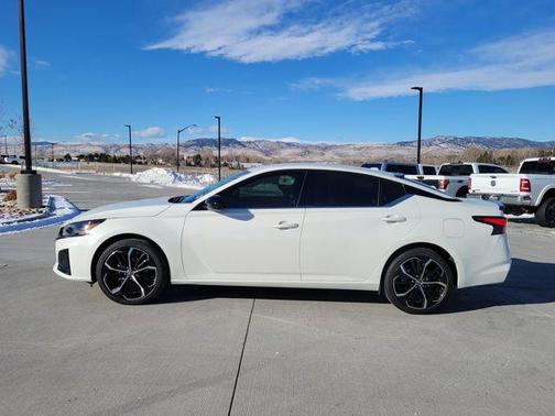 2025 Nissan Altima SR AWD