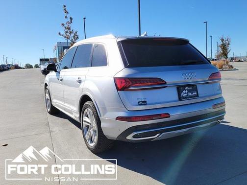 2022 Audi Q7 55 Premium Plus
