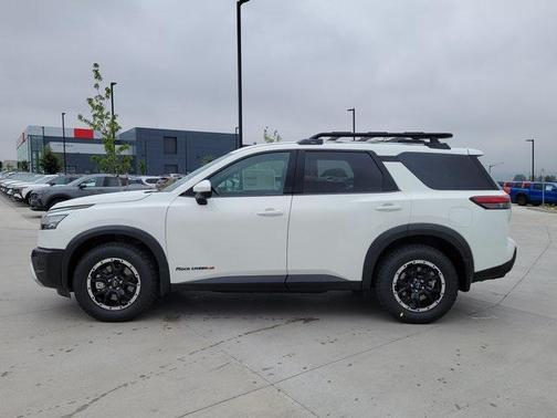 2025 Nissan Pathfinder Rock Creek 4WD