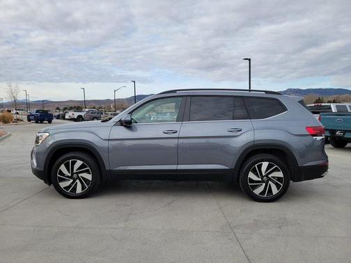 2024 Volkswagen Atlas 2.0T SE w/Technology 4MOTION