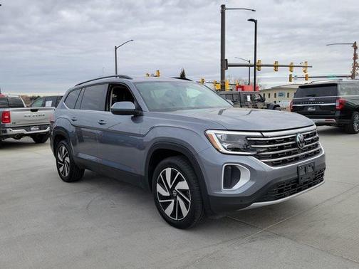 2024 Volkswagen Atlas 2.0T SE w/Technology 4MOTION