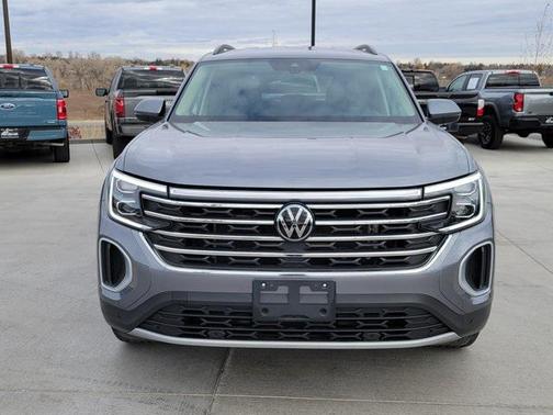 2024 Volkswagen Atlas 2.0T SE w/Technology 4MOTION