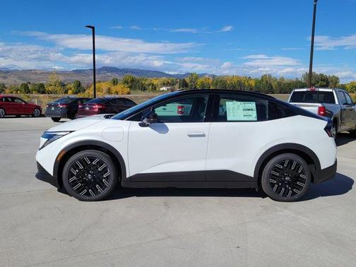 2026 Nissan Leaf PLATINUM+