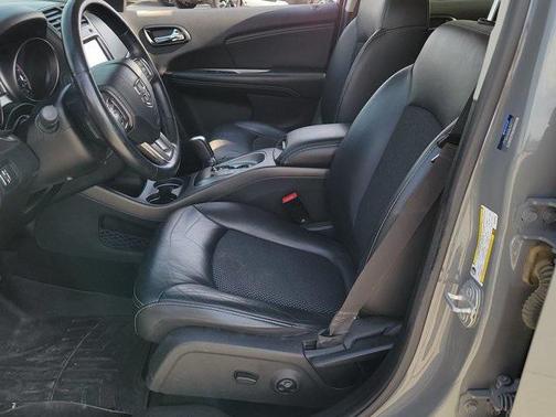 2019 Dodge Journey Crossroad
