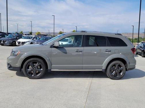 2019 Dodge Journey Crossroad
