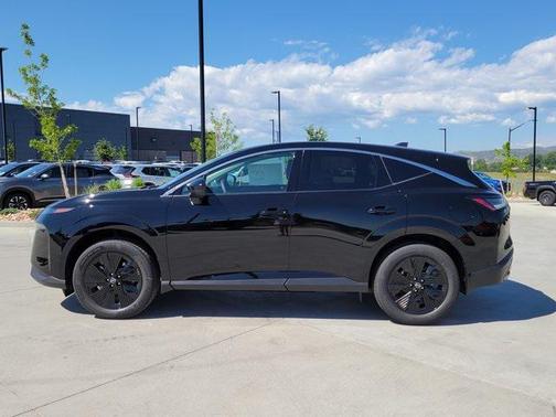 2025 Nissan Murano SV