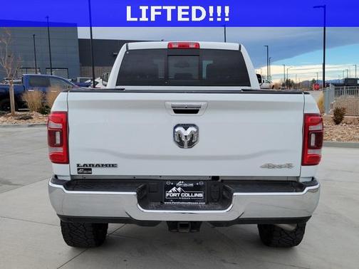 2022 RAM 2500 Laramie Crew Cab 4x4 6'4' Box