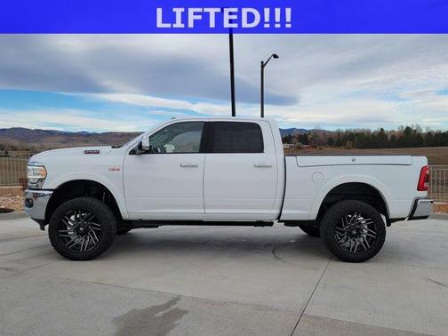 2022 RAM 2500 Laramie Crew Cab 4x4 6'4' Box