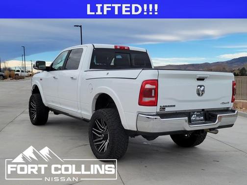 2022 RAM 2500 Laramie Crew Cab 4x4 6'4' Box