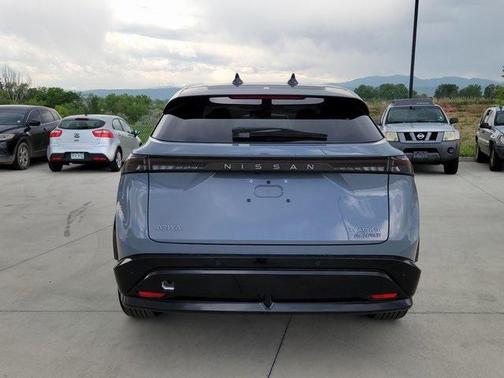 2025 Nissan ARIYA PLATINUM+