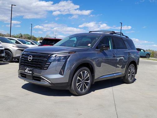 Gun Metallic 2026 Nissan Pathfinder Platinum