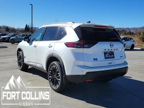 2026 Nissan Rogue Dark Armor