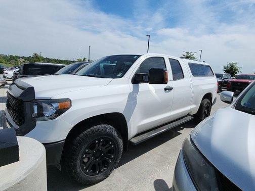 Super White 2019 Toyota Tundra SR