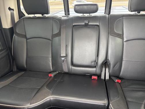 2023 RAM 2500 Laramie Crew Cab 4x4 6'4' Box