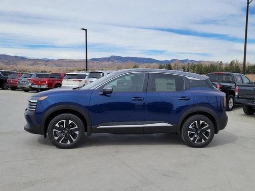 2025 Nissan Kicks SV