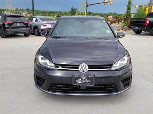 2017 Volkswagen Golf R 2.0T DSG