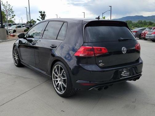 2017 Volkswagen Golf R 2.0T DSG