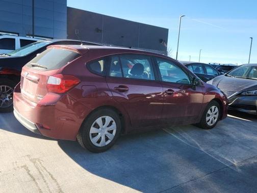 2016 Subaru Impreza 2.0i