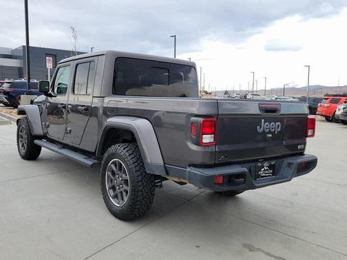 2023 Jeep Gladiator Overland