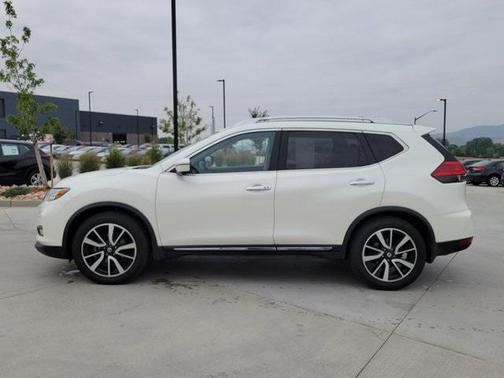 2017 Nissan Rogue SL