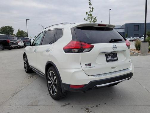 2017 Nissan Rogue SL