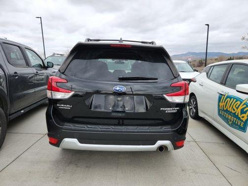 Crystal Black Silica 2020 Subaru Forester Touring