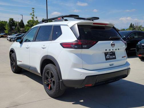 Everest White Pearl Tricoat 2026 Nissan Rogue Rock Creek