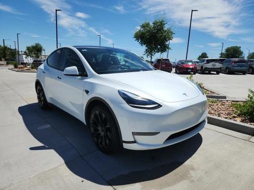 2023 Tesla Model Y Long Range Dual Motor All-Wheel Drive