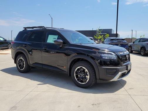2025 Nissan Pathfinder Rock Creek 4WD