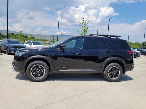 2025 Nissan Pathfinder Rock Creek 4WD