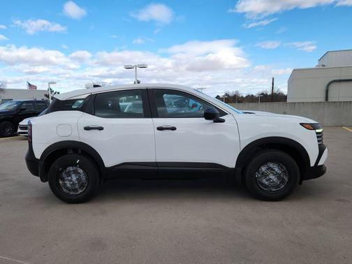 Fresh Powder 2026 Nissan Kicks S