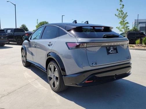 2025 Nissan ARIYA PLATINUM+