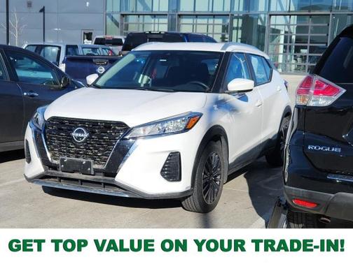 2023 Nissan Kicks SV