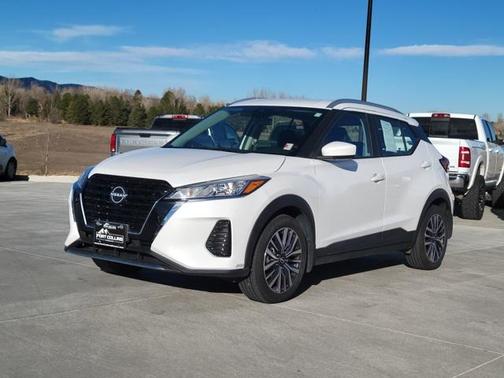 2023 Nissan Kicks SV